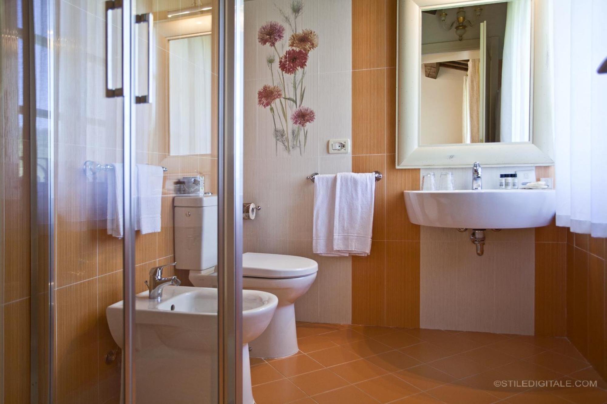Superior King Suite